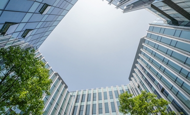 Upward gaze at skyscraper