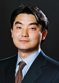 James Y. Kim